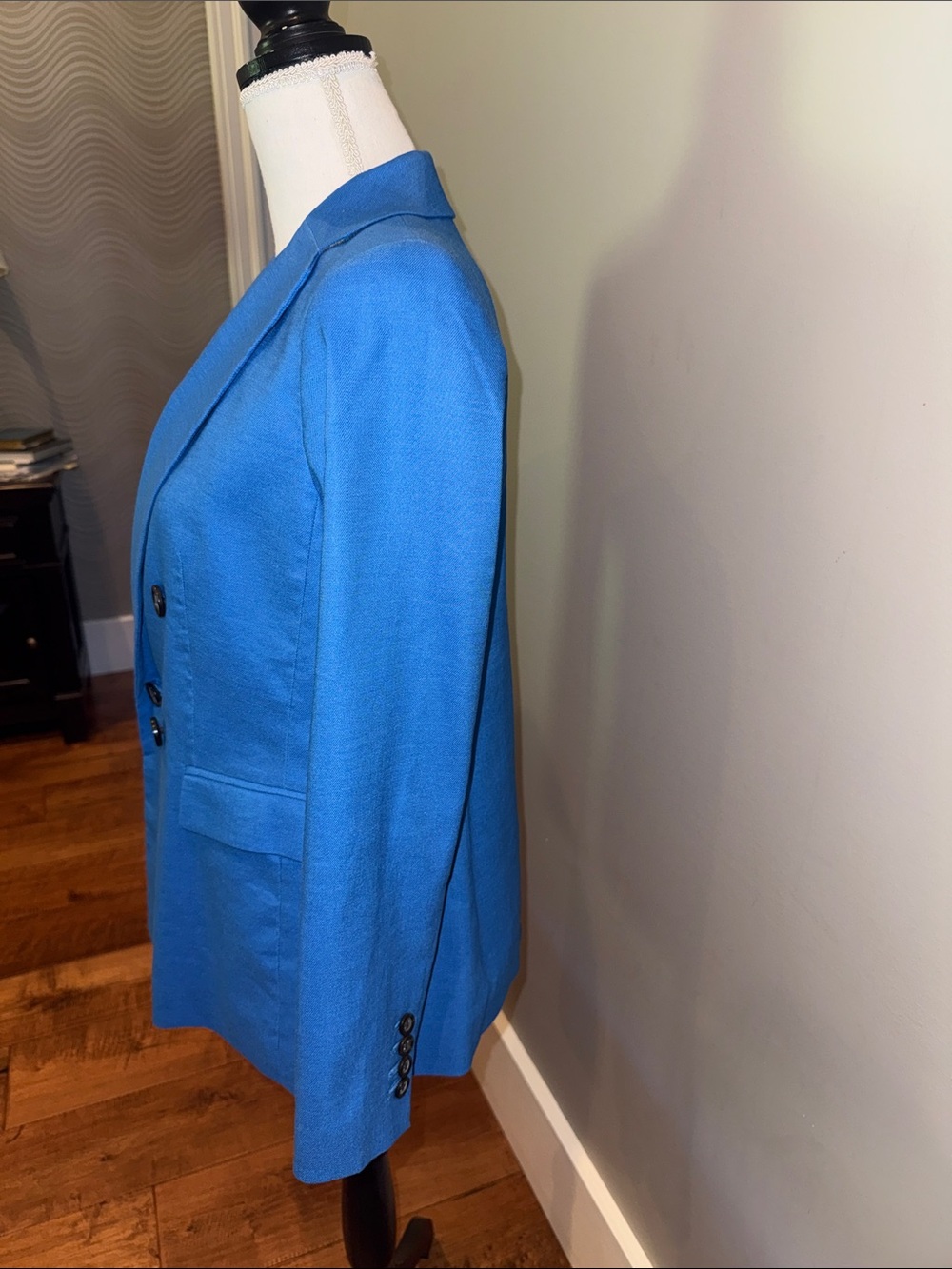Bright Blue Double-Breasted women’s modern over sized blazer petite - Picture 3 of 7